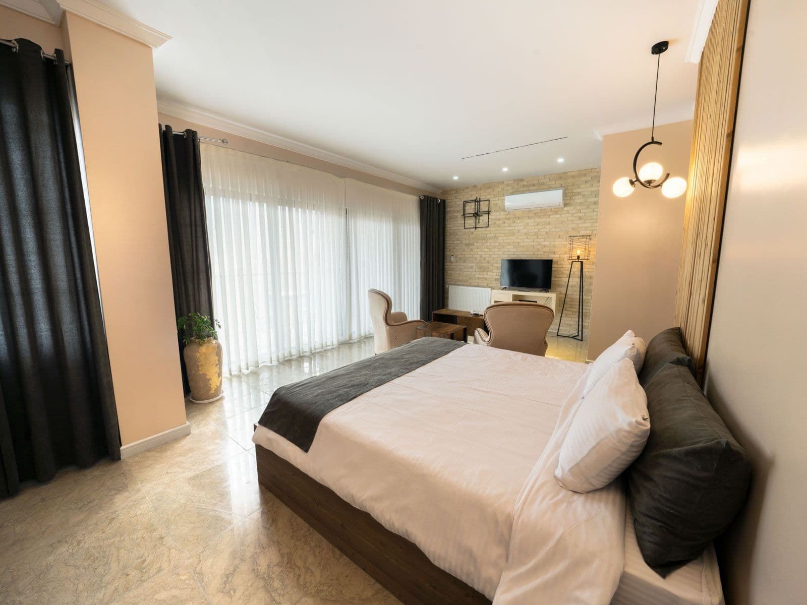 اتاق رویال دو تخته