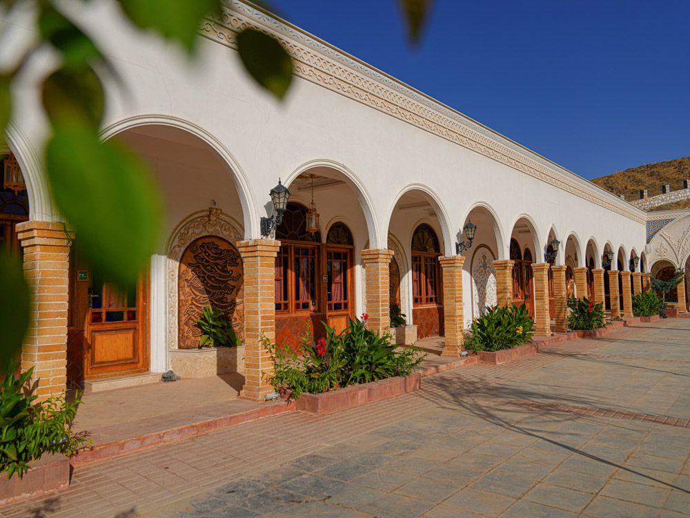 عمارت چلچراغ